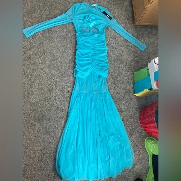 Sexy Fashiona Dress - Picture 6 of 9